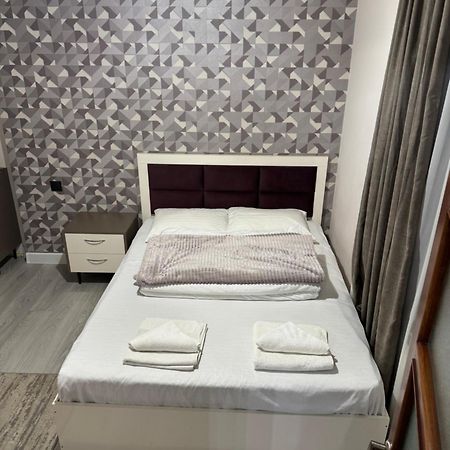 Ygg Erevan & Tours Luaran gambar
